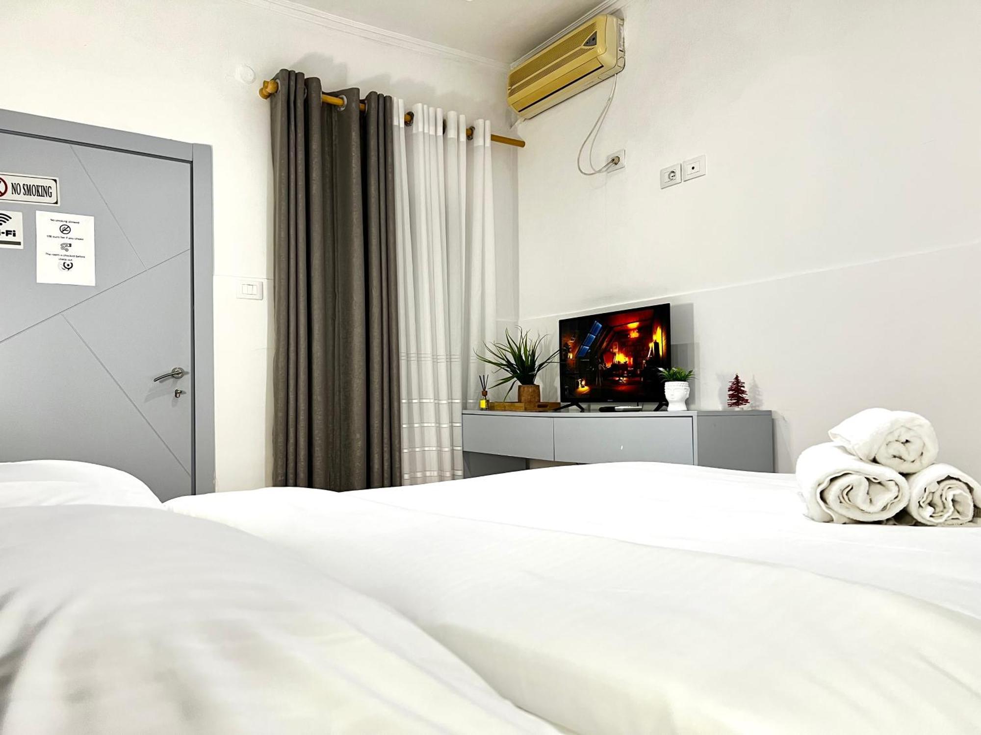 Tirana Square Hotel المظهر الخارجي الصورة